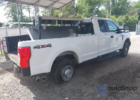 2021 Ford F250 Super Duty из США, поврежденный, VIN 1FT7X2BT4MEC71889